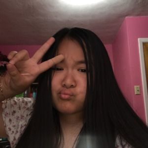 Meet your Posher, Claire